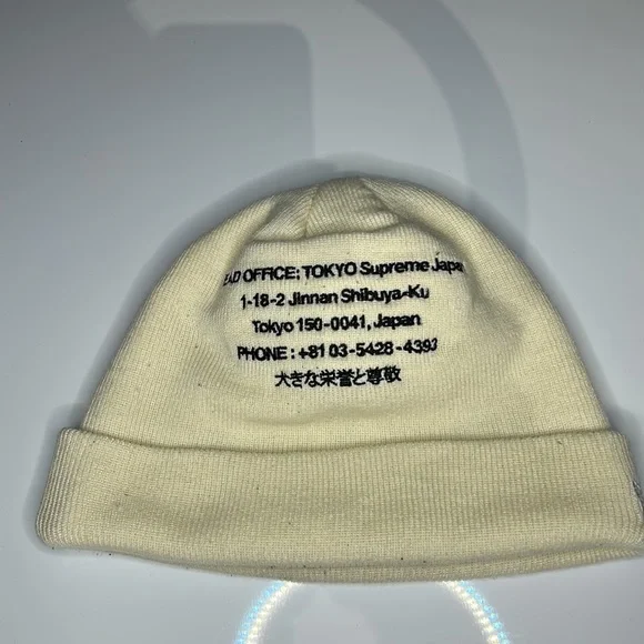 Supreme New Era HQ Beanie Natural